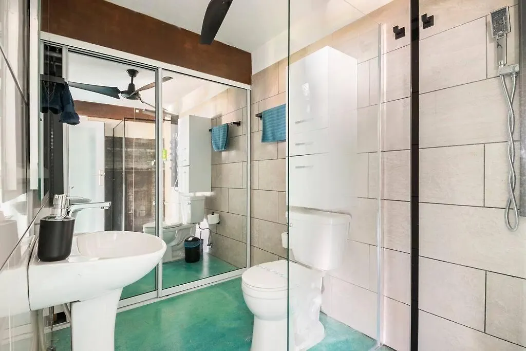 Ocean Front Villa, 2 Private Pools, Bbq, Tennis Court And More! Vega Baja Puerto Rico